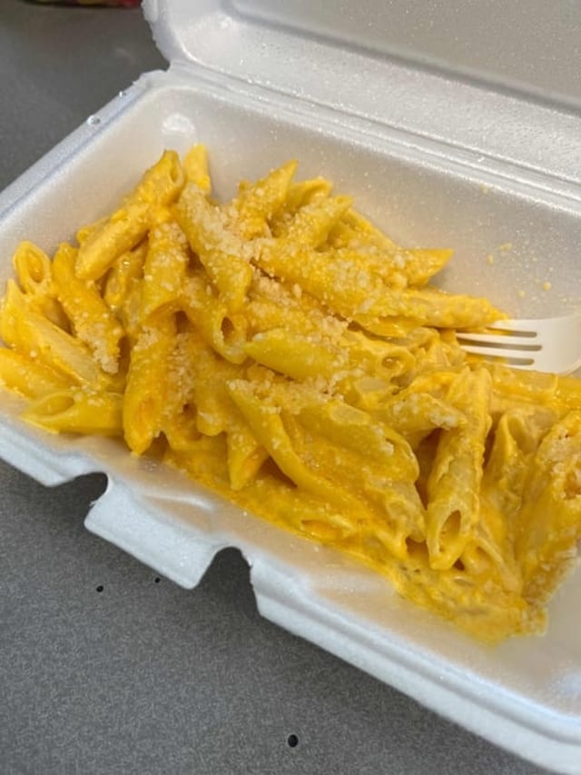 Side Creamy Mac & Cheese.